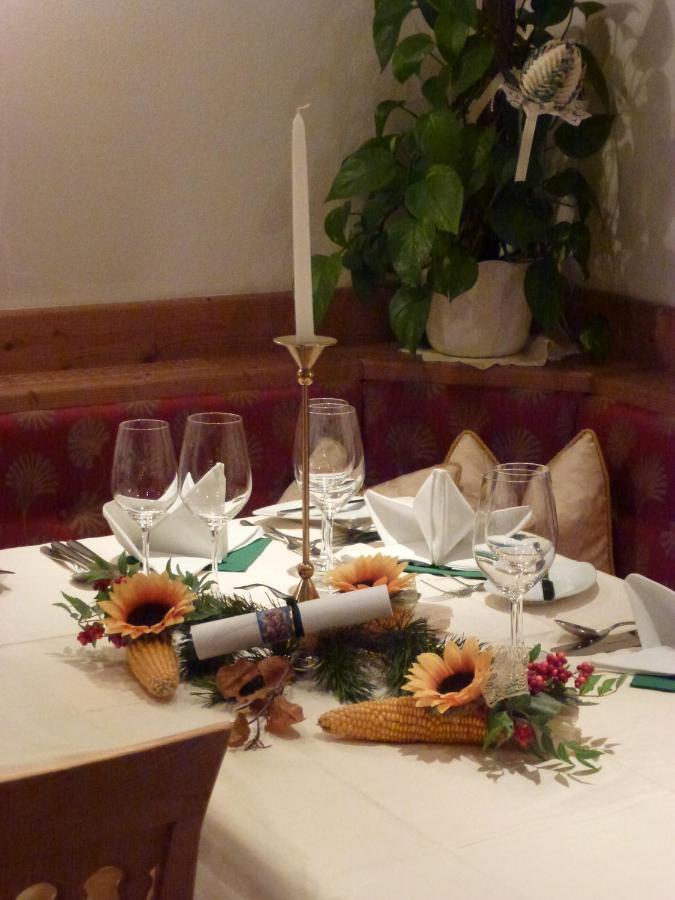 Klein Fein Hotel Zum Graf Planca di Sopra Екстериор снимка